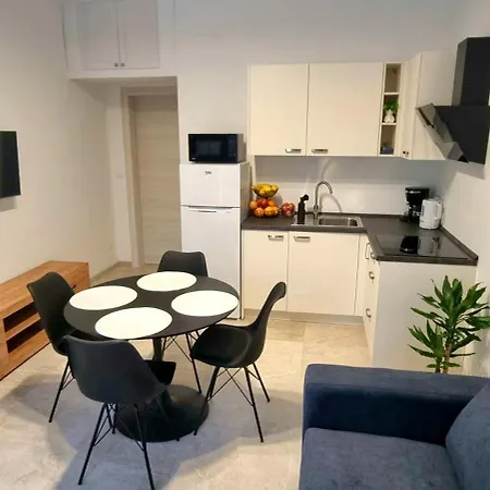 Апартаменты Oeny *